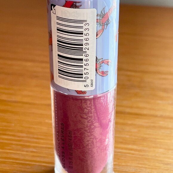 Makeup Revolution x Friends Phoebe Eyeshadow Pallette and Lip Gloss - Picture 12 of 13